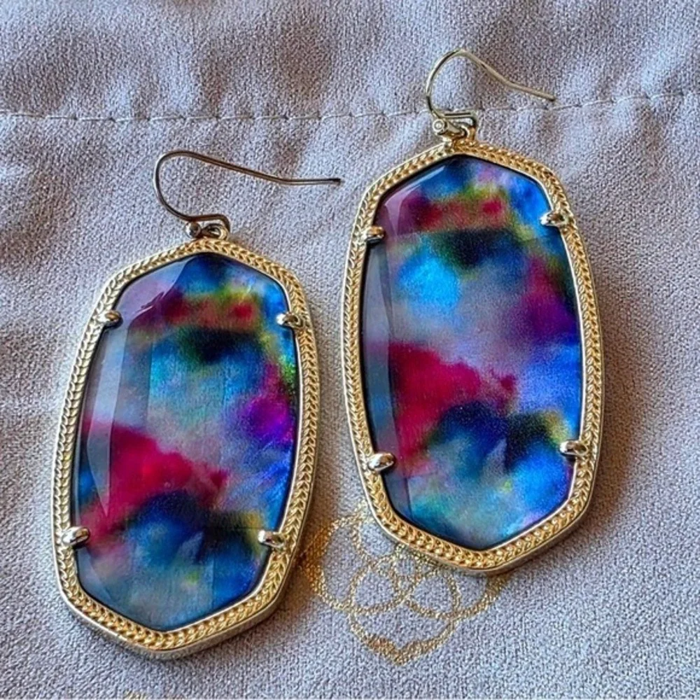 Kendra Scott Danielle‎ Gold Drop Earrings in Teal Tie Dye Illusion